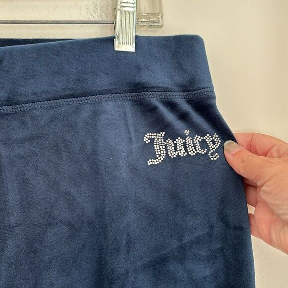 Juicy Couture Women’s velour rhinestone wide leg track pants navy blue XL EUC! - Picture 4 of 12